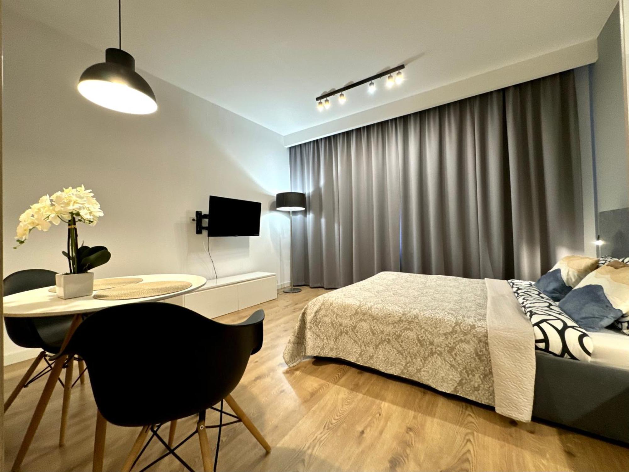 Ferienwohnung K22 Apart In Warsaw Slawinska 505 Exterior foto